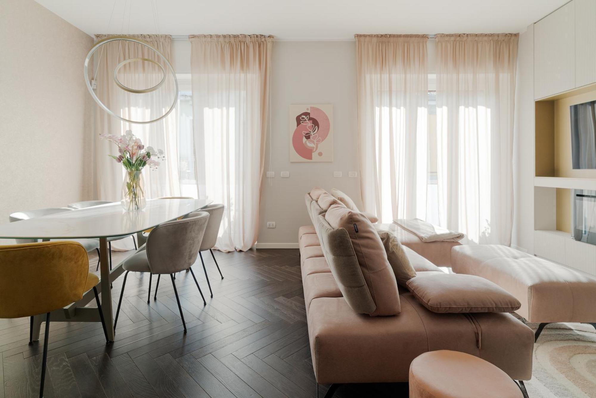 Conciliazione-cadorna - Ampio Trilocale Di Design Apartment Mailand
